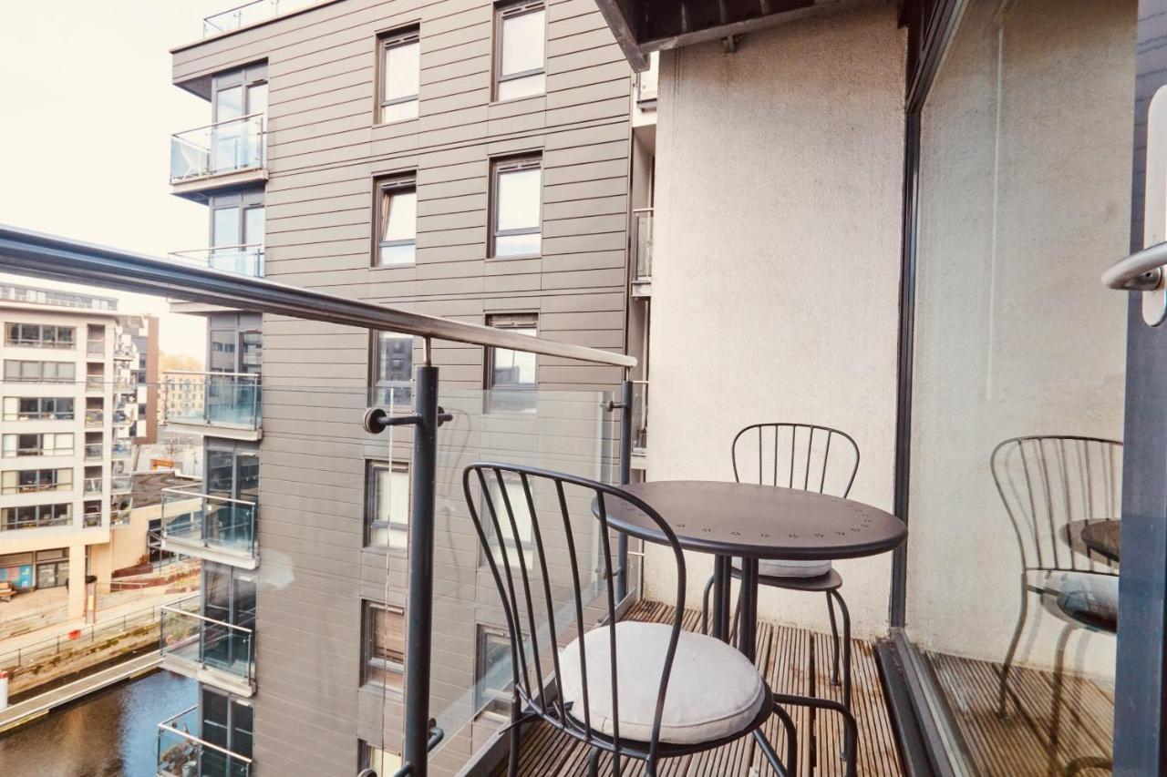 Deluxe City Apt, Beautiful River View,Free Parking No Balcony Leeds  Luaran gambar
